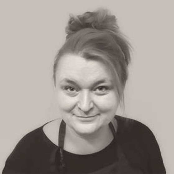 Martina Kmeťová